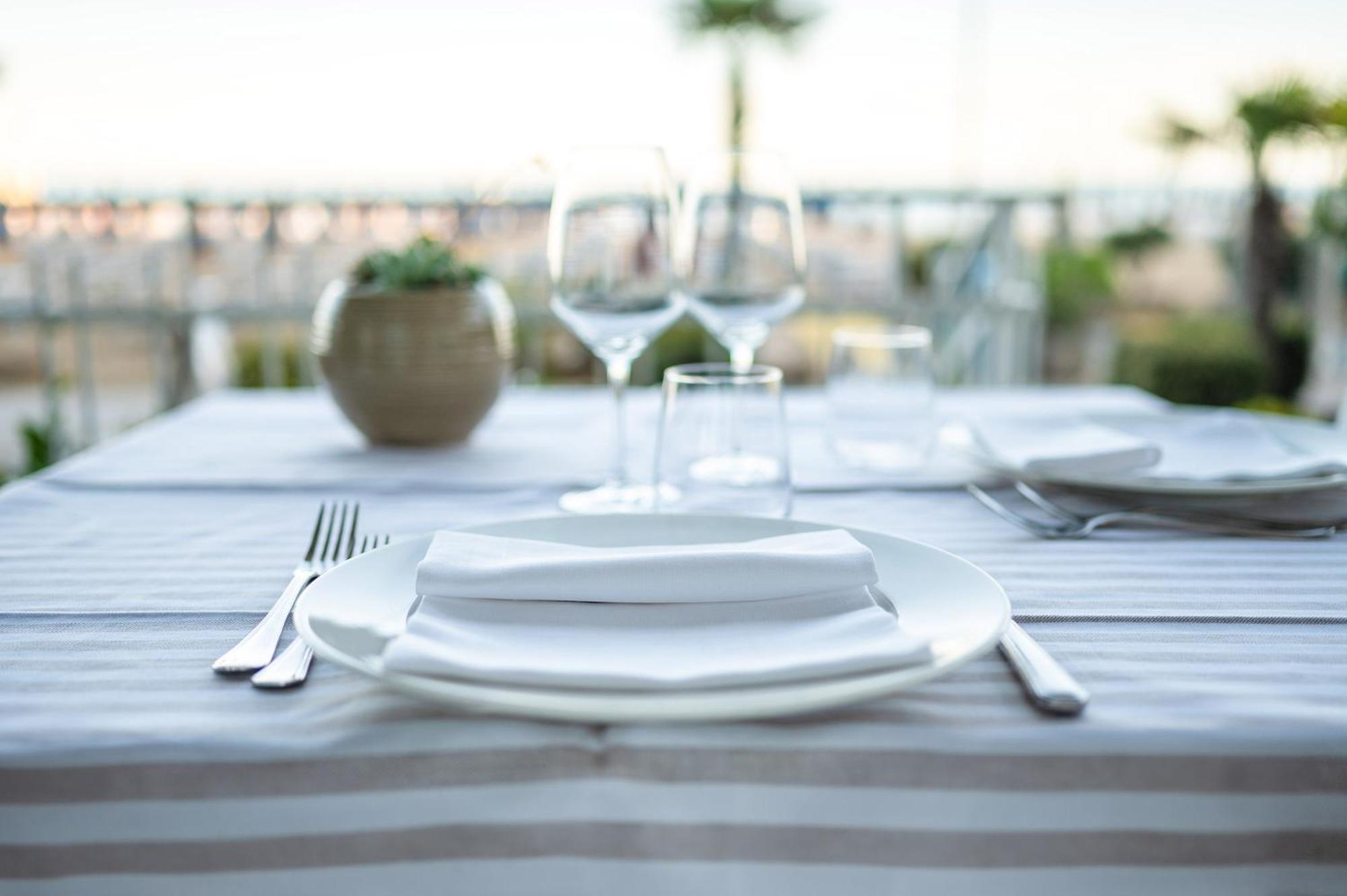 Hotel Orizzonte Lido di Jesolo Esterno foto