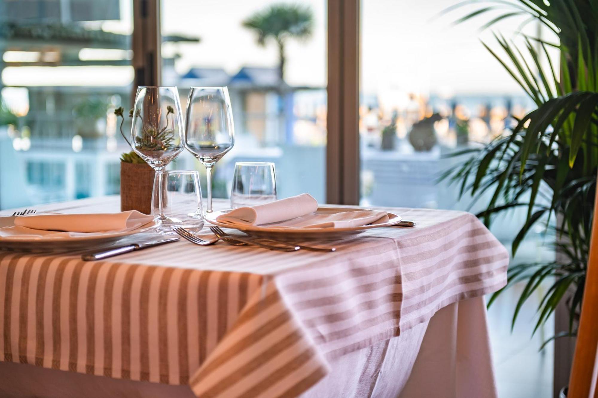 Hotel Orizzonte Lido di Jesolo Esterno foto